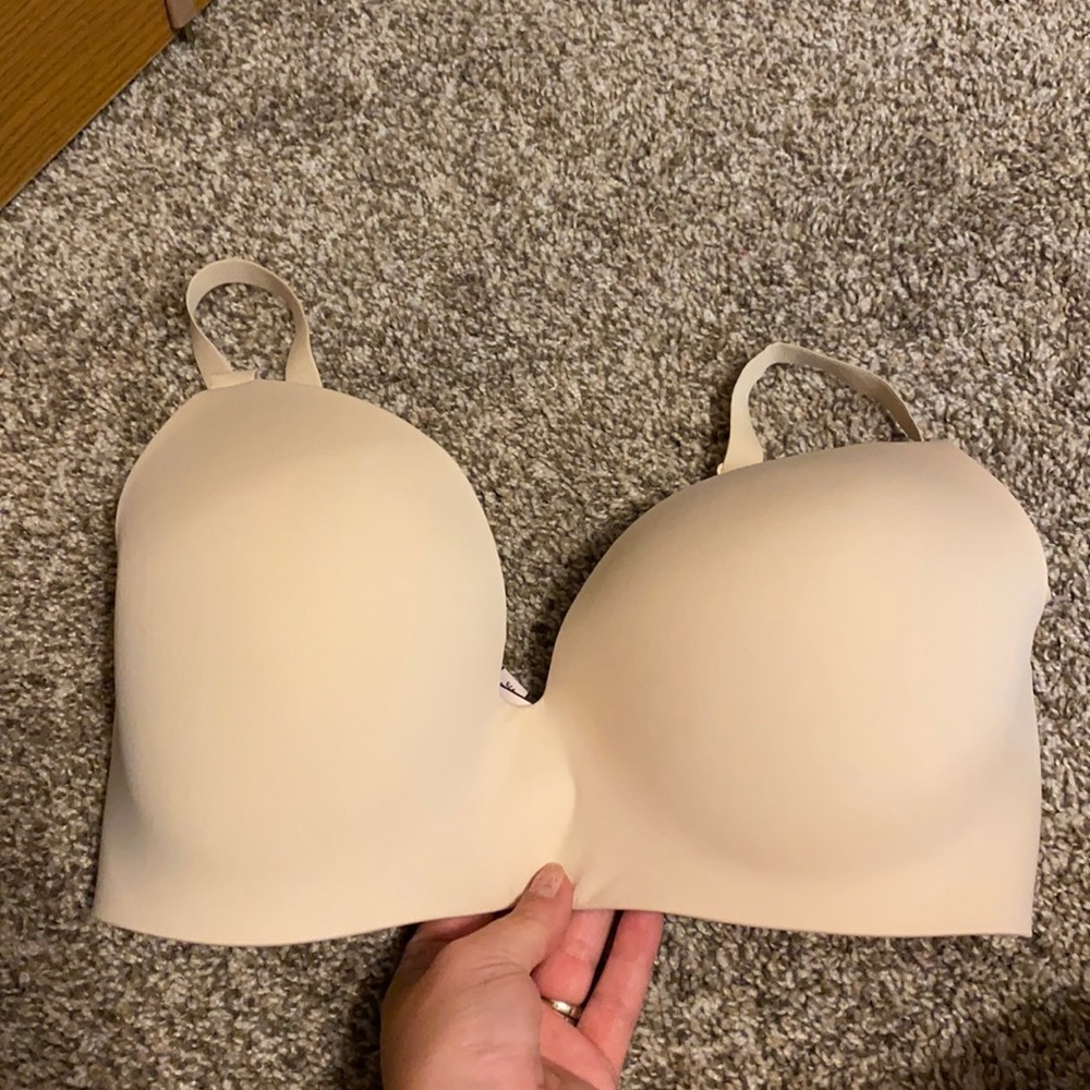34 DDD VS no underwire bra